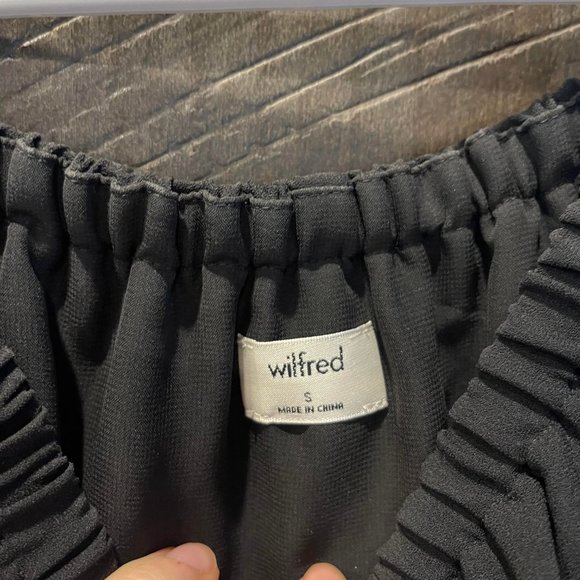 Wilfred - Aritzia Black Dress - Picture 2 of 2